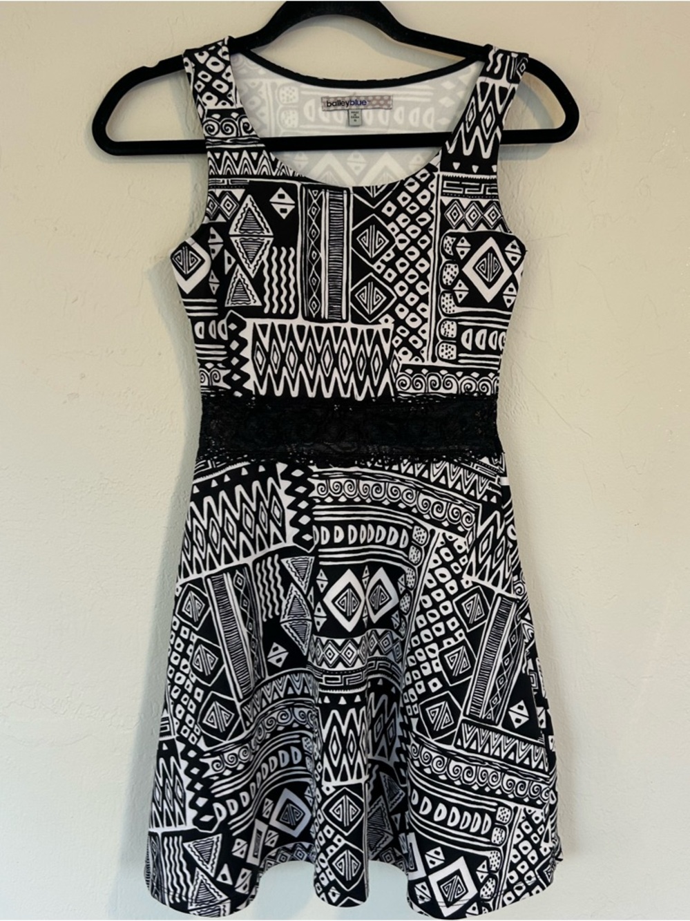 Bailey Blue Black And White Skater Dress Size Small (1654)